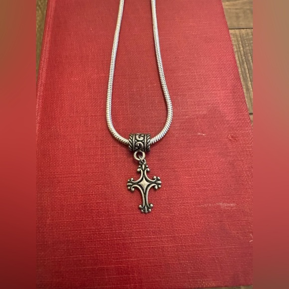 Set of 4 Cross Jewelry Charms for necklace or bracelet, gunmetal color. - Picture 8 of 11